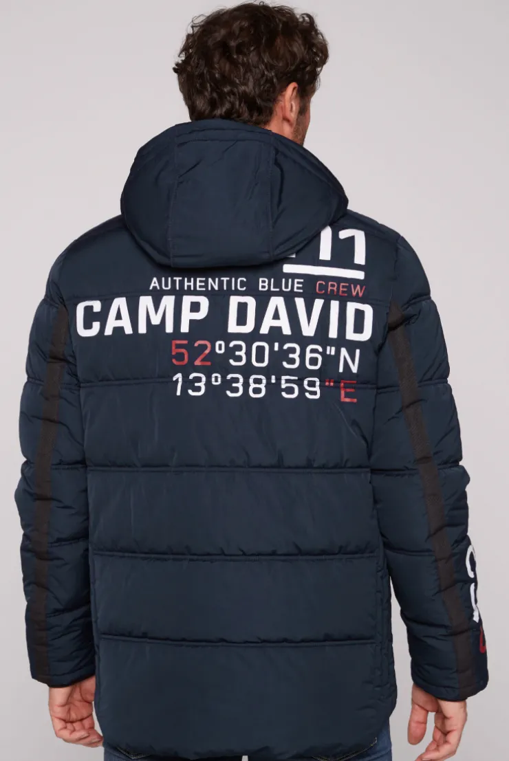CAMP DAVID & SOCCX Lange Steppjacke mit Kapuze und Rücken-Artwork blue navy bluenavy Store