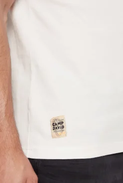 CAMP DAVID & SOCCX T-Shirt mit Brusttasche und Rücken-Artwork ivory Store